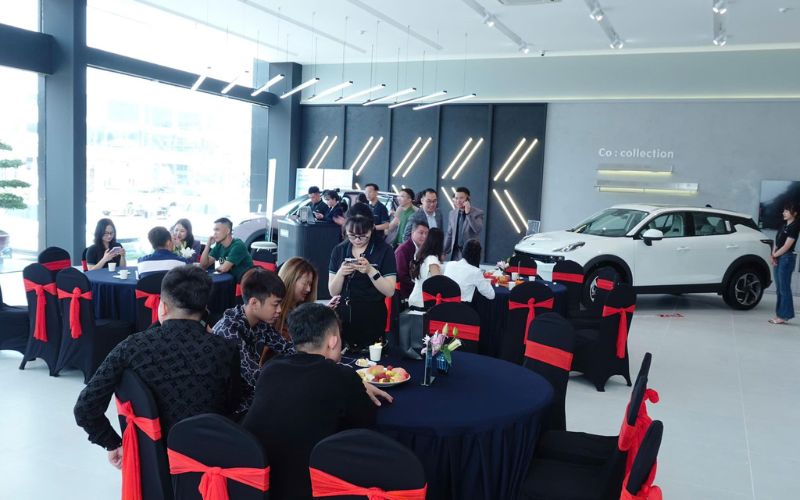 Showroom sở hữu không gian hiện đại, sang trọng