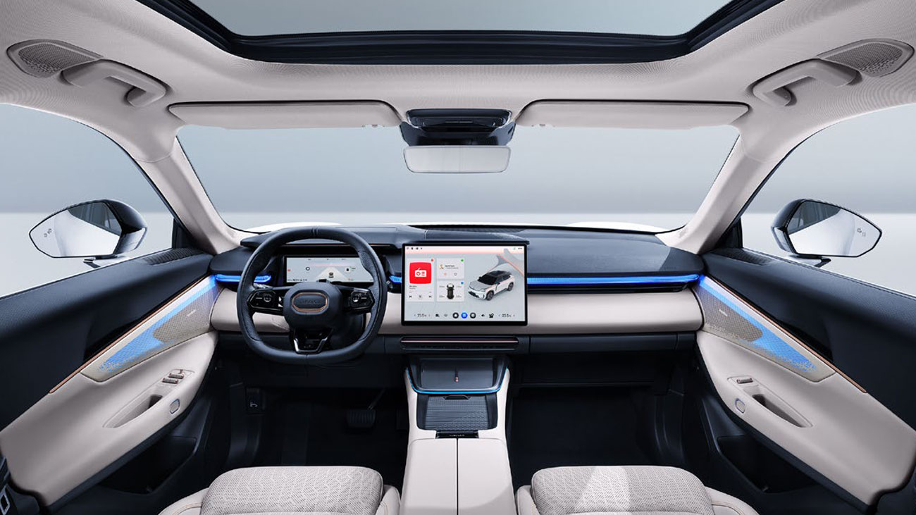 Nội thất xe Lynk & Co 08